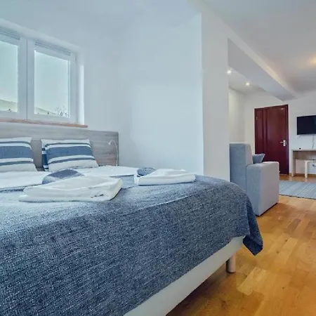 Wonder - Dom Blisko Centrum, Tuz Przy Stoku I Restauracji * كارباش